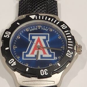 Agent Series Game Time U of A Sports Watch. Item# 0116261M